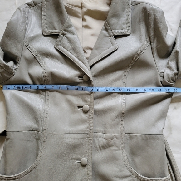 Vintage Grey Leather Belted Trench Coat 24K by Dan di Modes - Picture 10 of 16